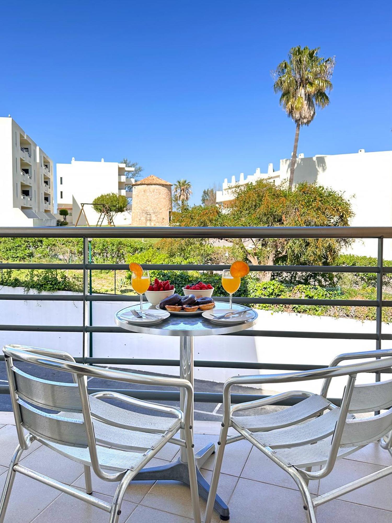 Modern Ocean, Garden & Pool View Condo By Becherish Albufeira Kültér fotó